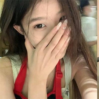 这个少侠有点冷